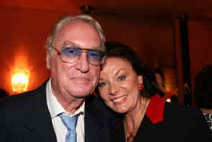 Helmut Ringelmann und seine Frau, die Schauspielerin Evelyn Opela - Foto: Andrea Pollak